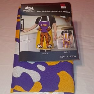 Evergreen Reversible Game day Apron